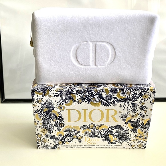 NWOT Dior Pouch - Picture 2 of 8